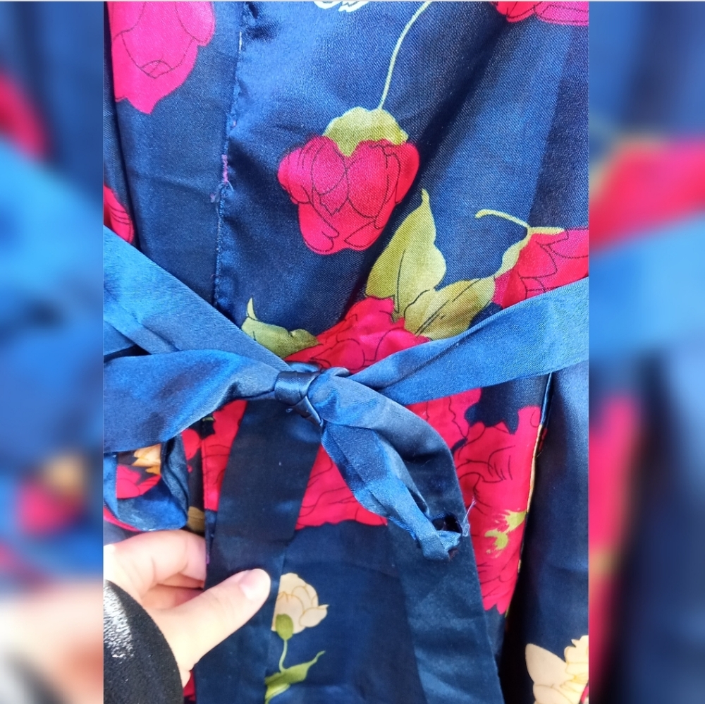 🌺🌻🌹Floral Négligé Robe with Tie Up - Picture 4 of 12